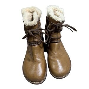 UGG Caspia Women's Brown Leather Sheepskin Winter Boots Size 7 Style 1932